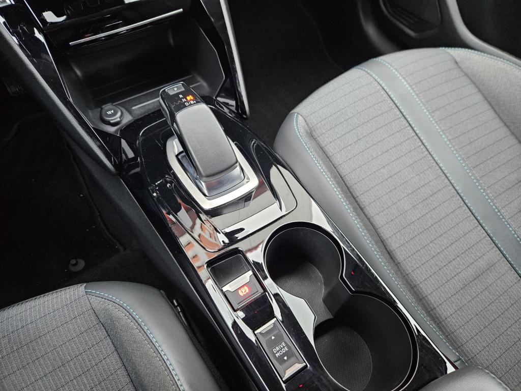 Peugeot 208 ev allure premiére 50 kwh | camera | carplay