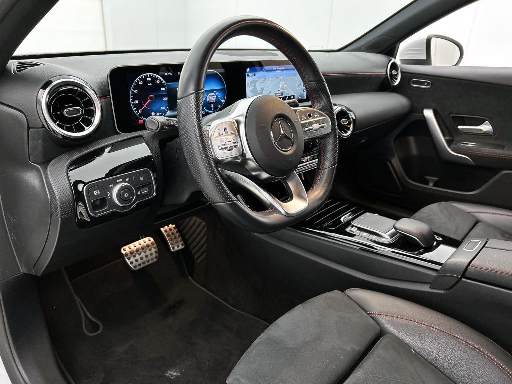 Mercedes-Benz A-Klasse 180 business solution amg | amg line | stoelverwarmi
