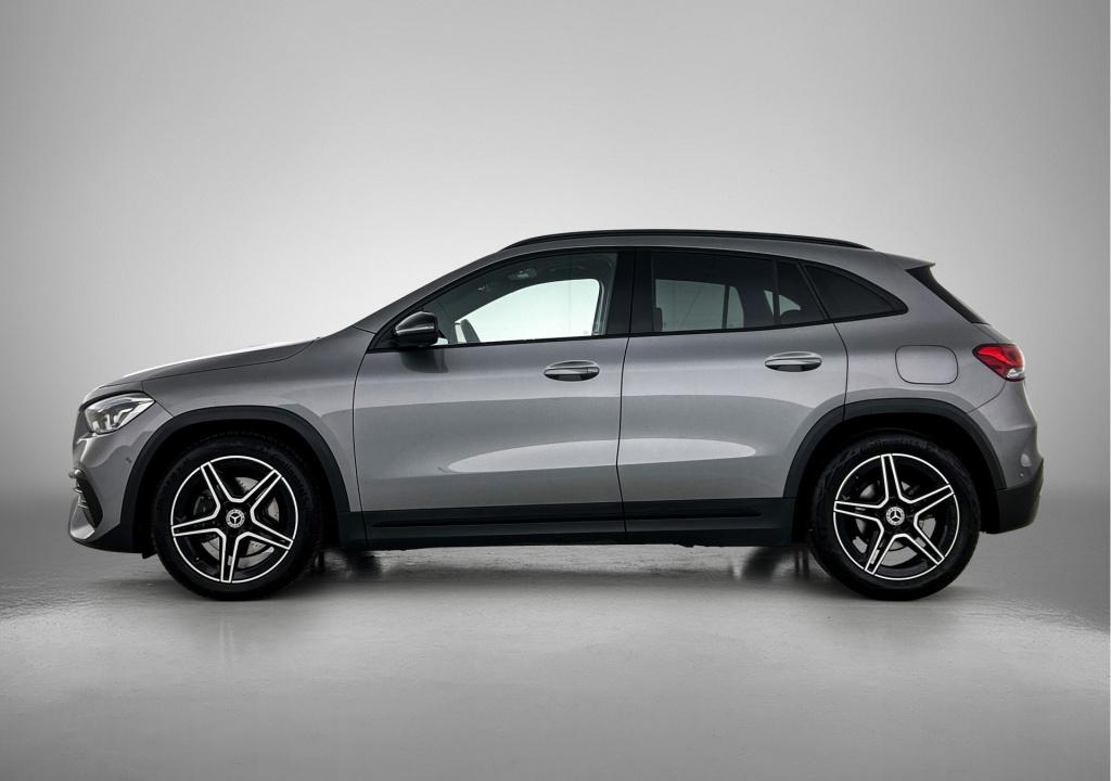 Mercedes-Benz Gla-klasse 200 business solution amg | sfeerverlichting | tre