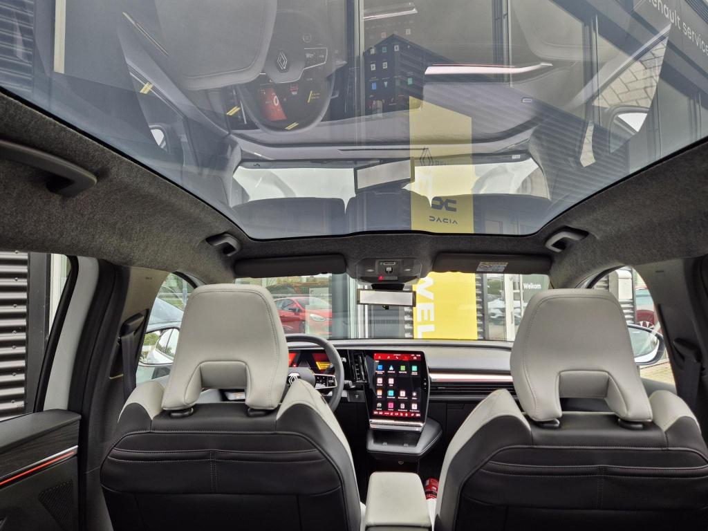Renault Scenic e-tech ev87 long range iconic solarbay dak, harman kardon au