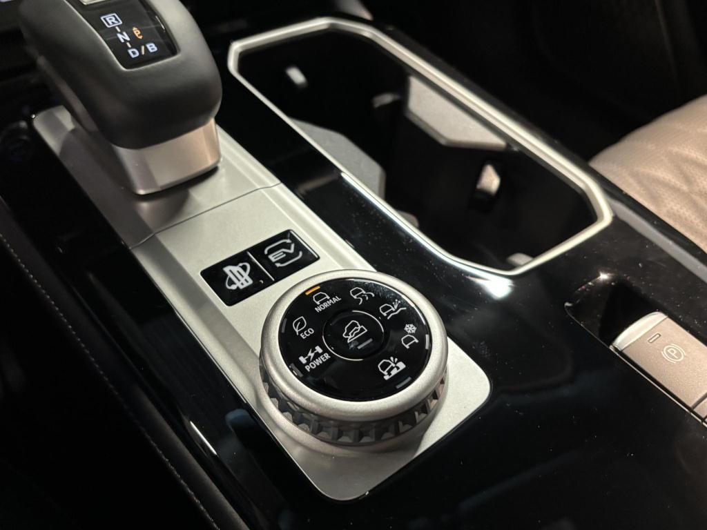 Mitsubishi Outlander 2.4 phev instyle
