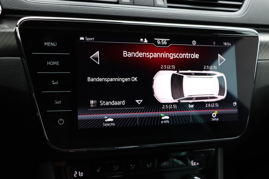 Skoda Superb combi 1.4 tsi iv sportline business 218pk dsg6