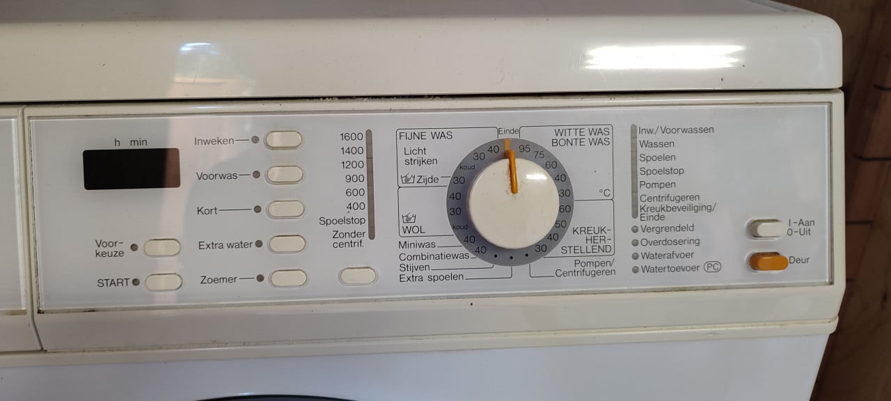 Miele wasmachine NOVOTRONIC W316 (5kg, 1600 tpm) - bieden vanaf €60