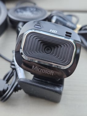Zgan Jabra Evolve 30 II MS USB headset en microsoft life cam HD 3000...
