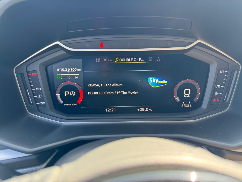 Audi A1 Sportback 30 tfsi s line * matrix led * carplay * cruise control * 