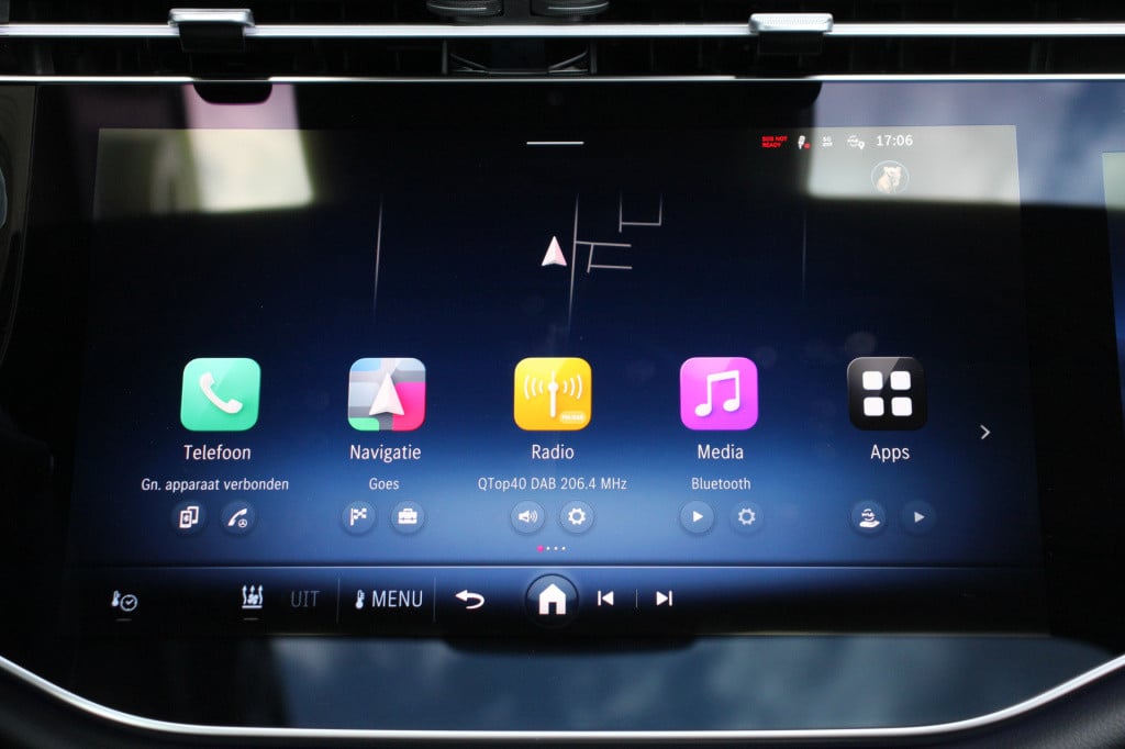 Mercedes-Benz E-Klasse 300 e amg line | superscreen | pano | burmester | 36