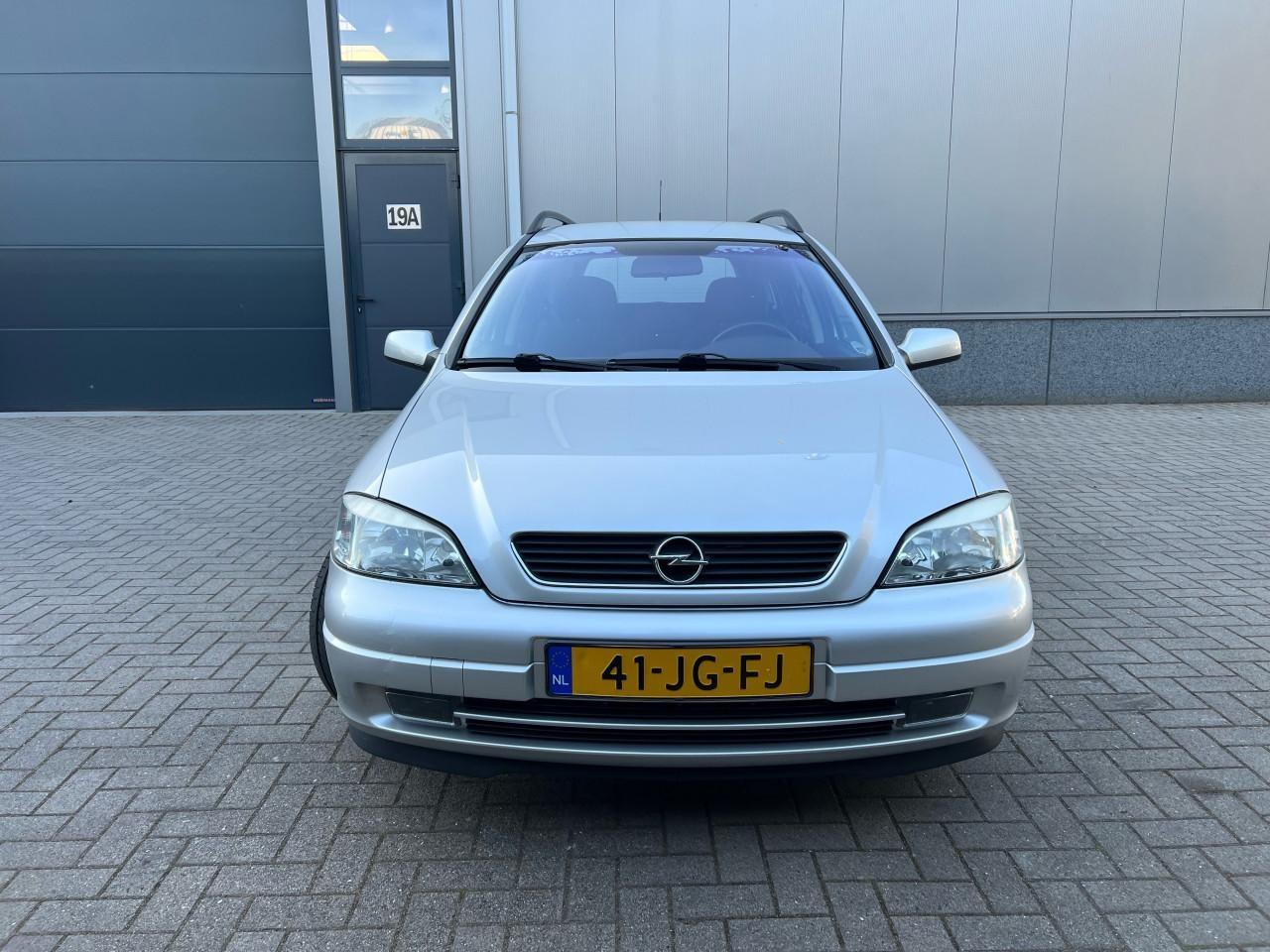 Opel Astra Wagon 1.6-16V Sport 134.376KM