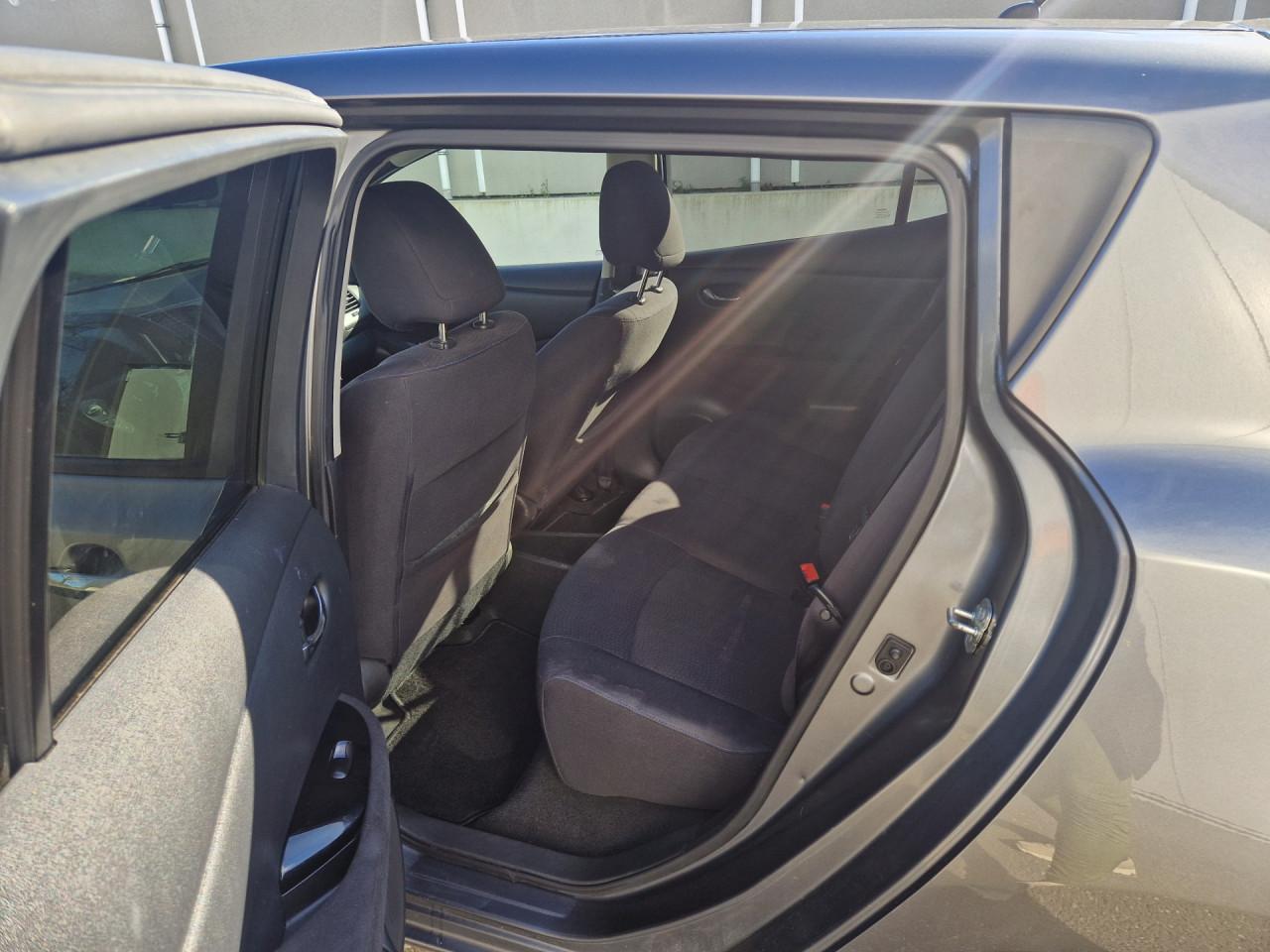 Nissan LEAF Acenta 24 kWh