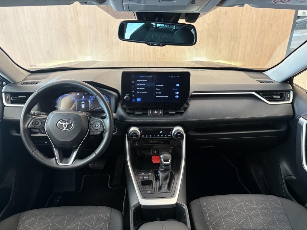 Toyota Rav4 2.5 hybrid dynamic