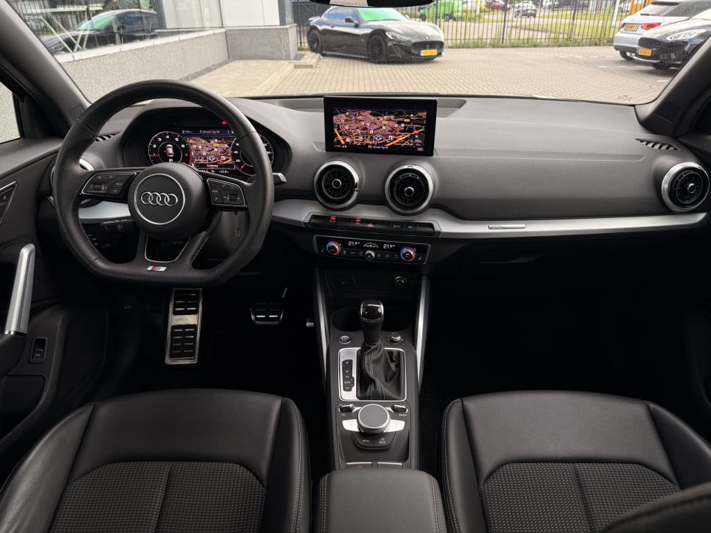 Audi Q2 35 tfsi s edition | s-line | vc | led | elec achterklep | achteruit