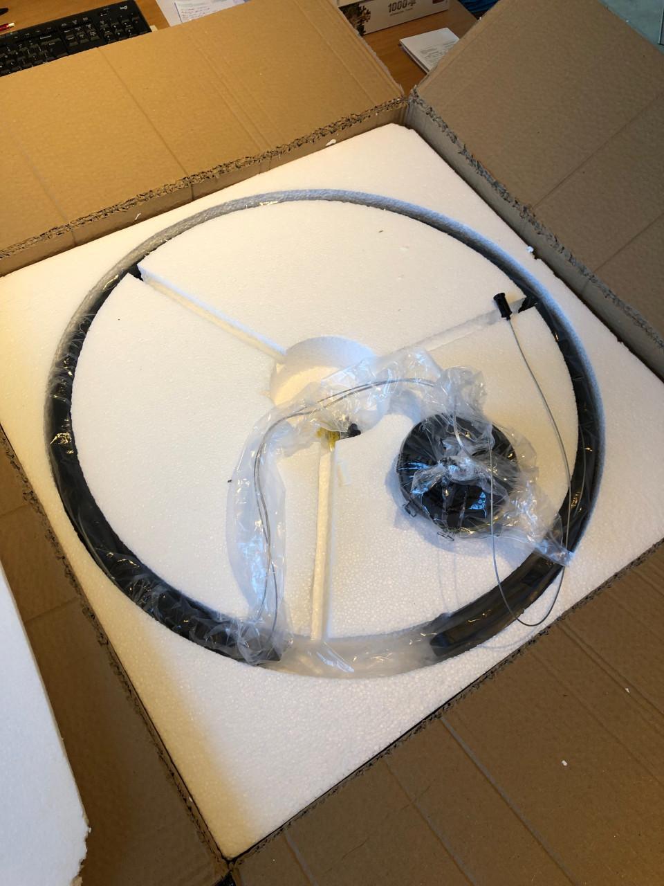 Moderne cirkel LED hanglamp Zwart