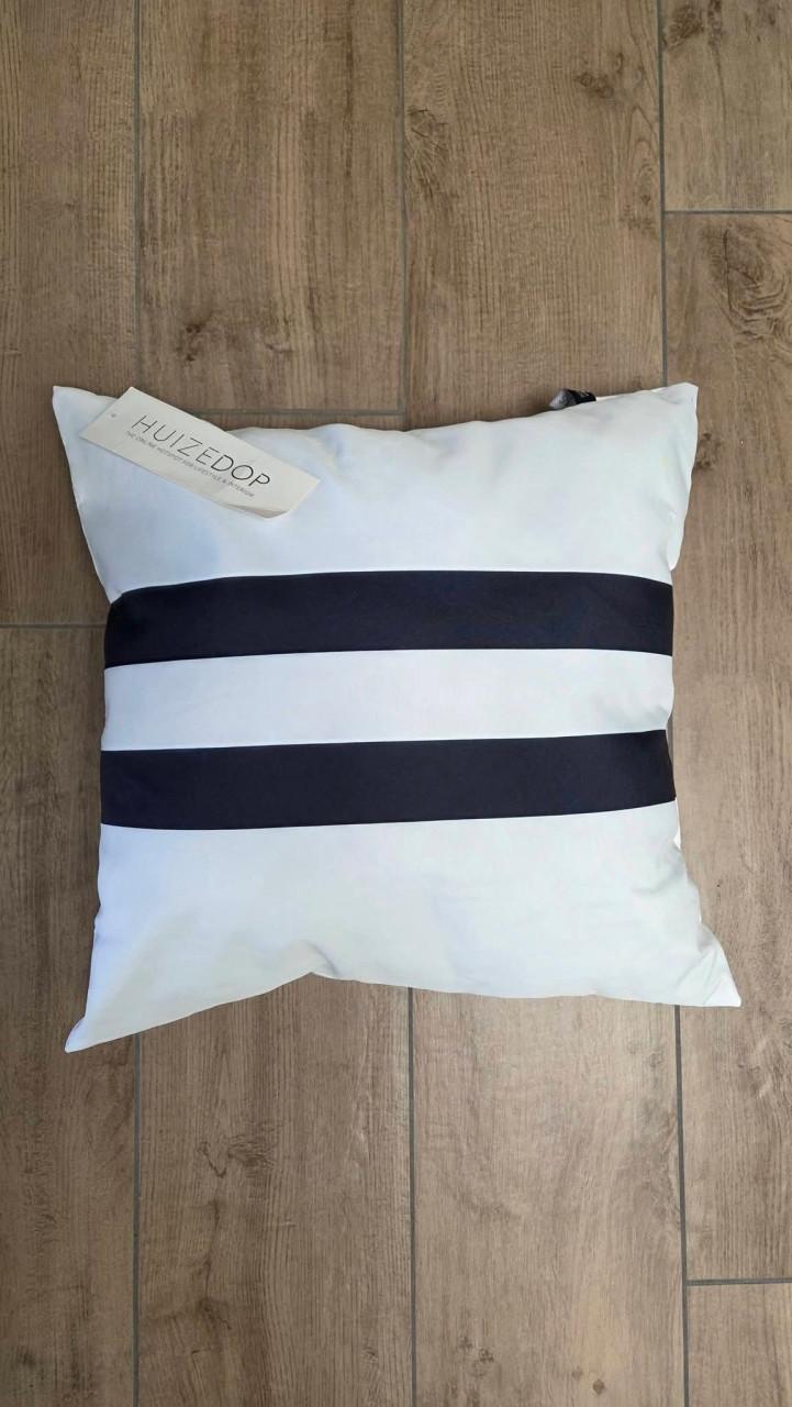🌞 Leuke Zomerse Kussens. Zie ook 2e foto