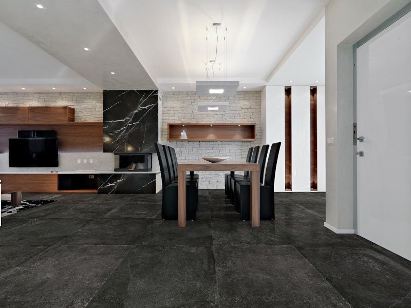 3030-68 Stèènhoeie actie: Betonlook tegels 80x80, antraciet, nu per m²