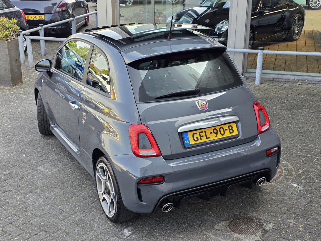 Fiat 500 1.4 t-jet abarth 595