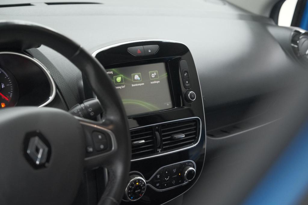 Renault Clio estate tce 90 intens | navigatie | parkeersensoren | half lede