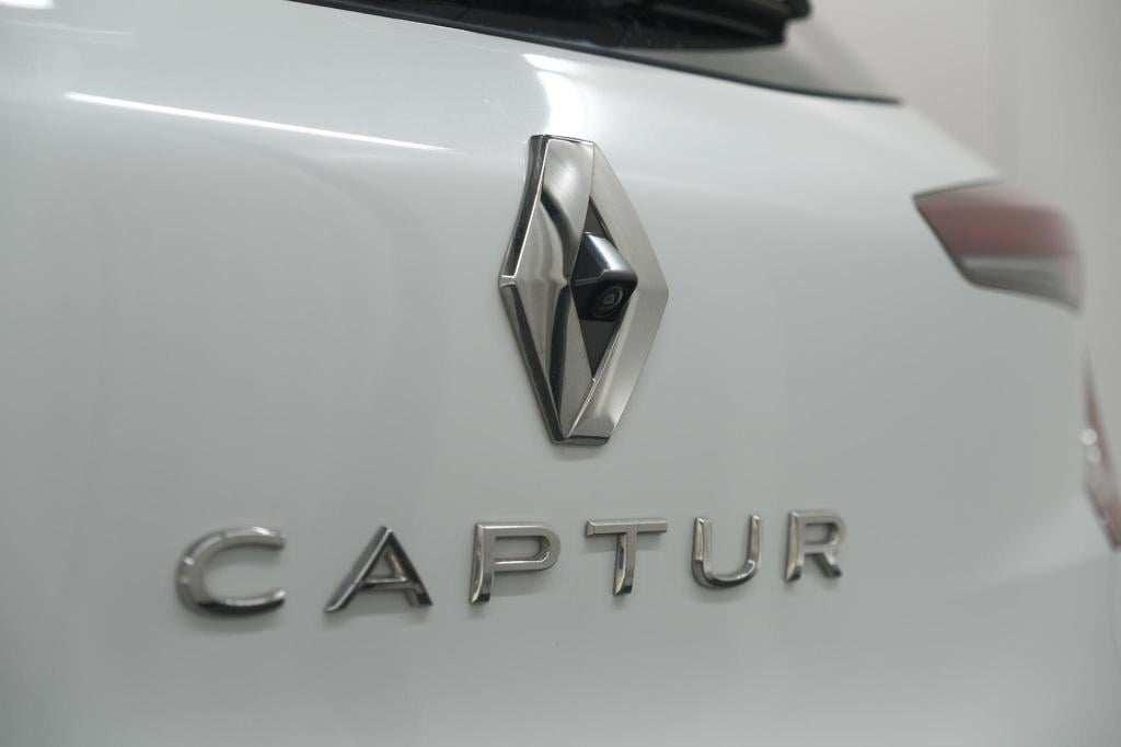 Renault Captur mild hybrid 160 techno | trekhaak | dodehoekdetectie | camer