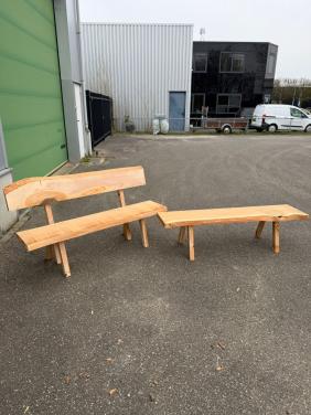 Boomstam tuinbankjes in ceder hout