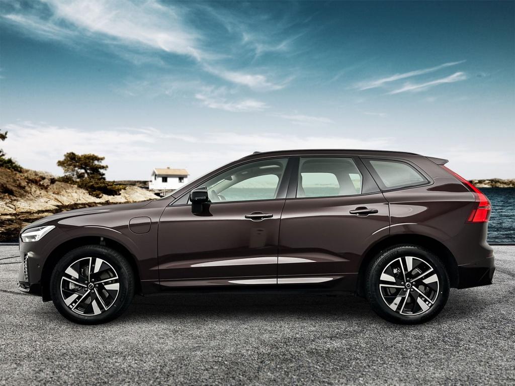 Volvo XC60 t6 398pk recharge ultra dark| pano| trekhaak| 360camera| h&k sou