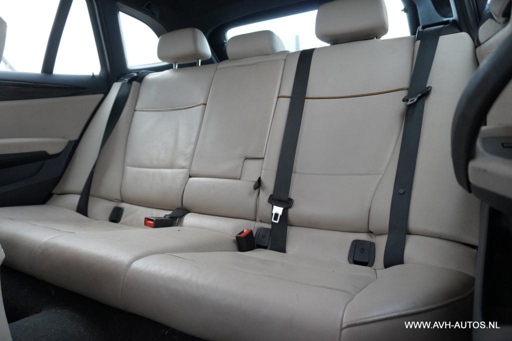 BMW X1 sdrive18d executive