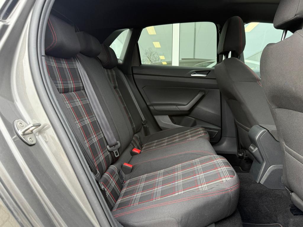Volkswagen Polo 2.0 tsi gti dsg