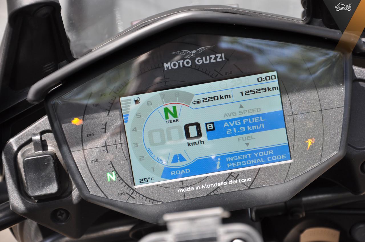 Moto Guzzi V85 TT Travel Mooie en complete motor!