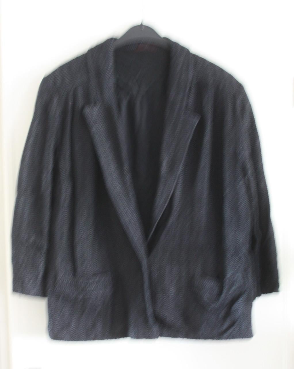 Zwarte blazer grof gebreid  maat 42