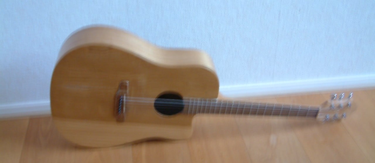 Gitaar western geen merk of nr  goede bas