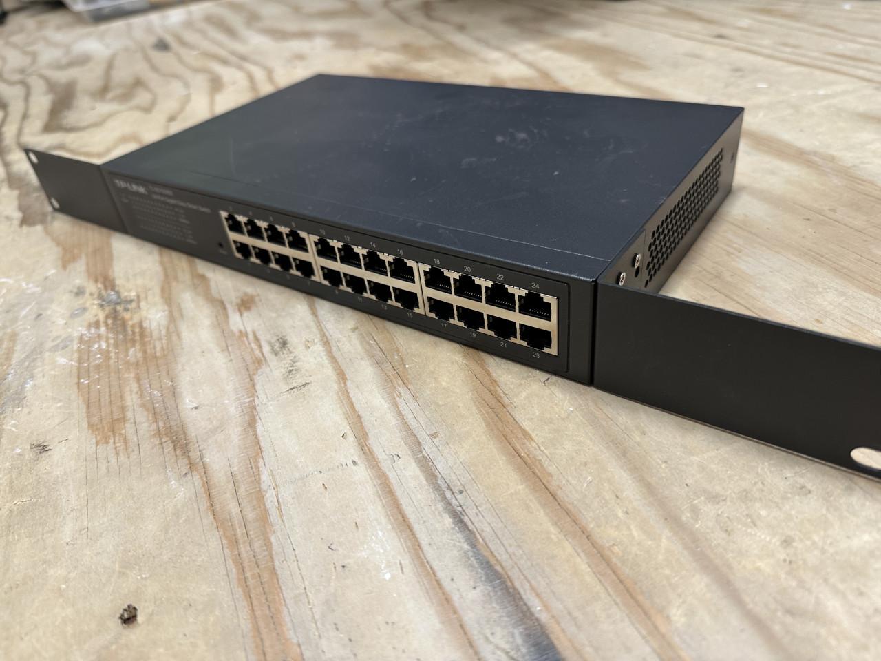 TP-Link TL-SG1024DE 24 port netwerk switch