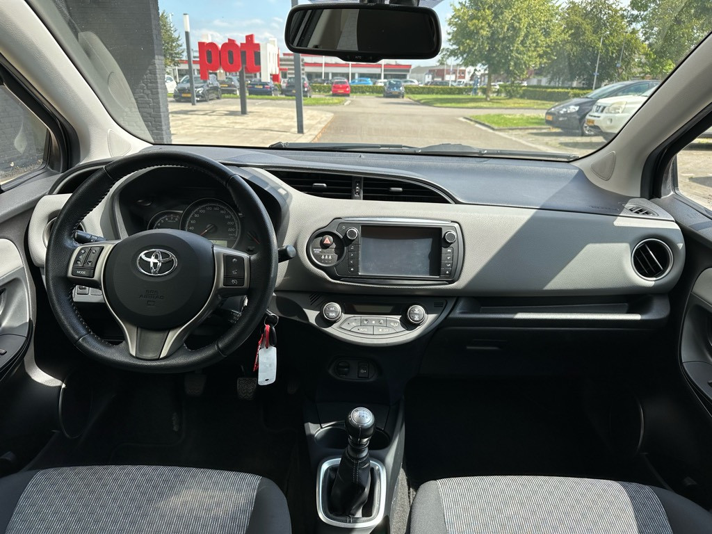 Toyota Yaris 1.3 vvt-i aspiration