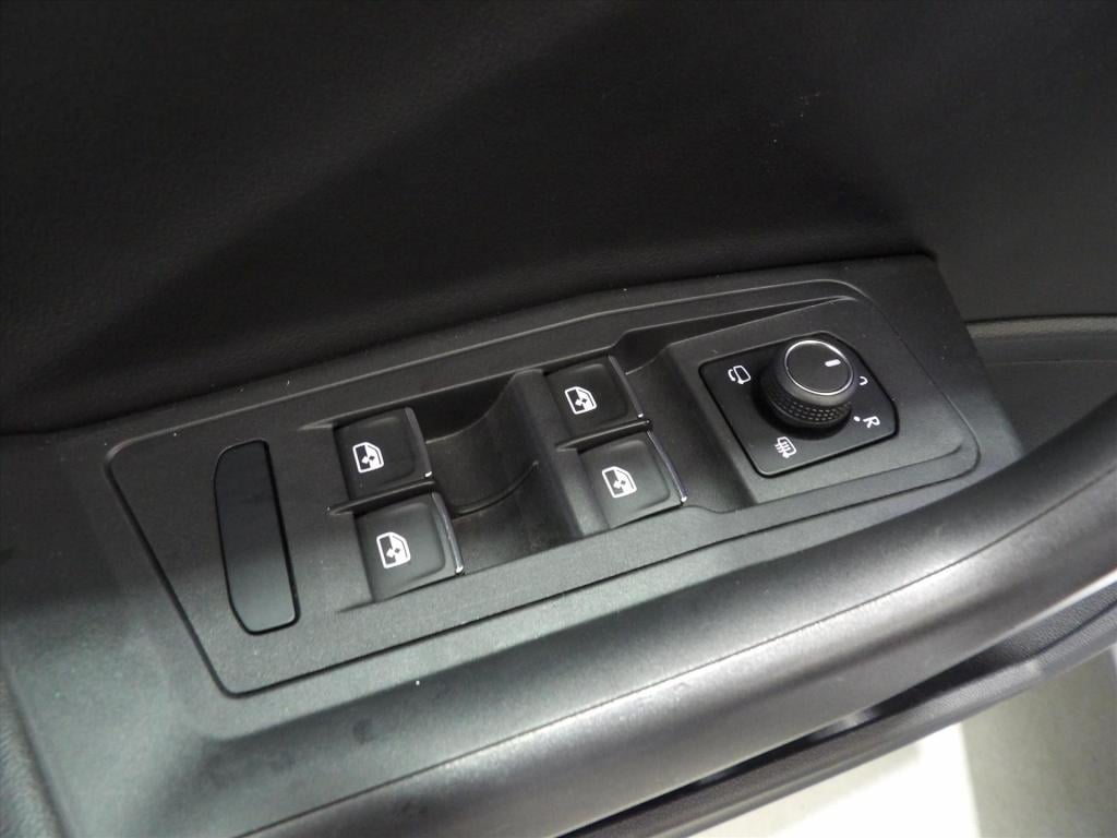 Volkswagen T-roc cabrio 1.5 tsi 150pk 7-dsg r-line