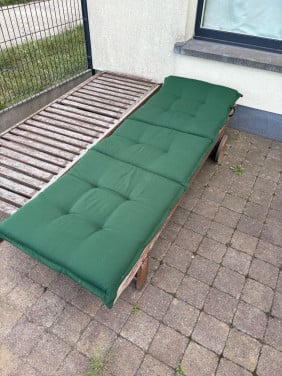 2 ligbedden inclusief twee kussens