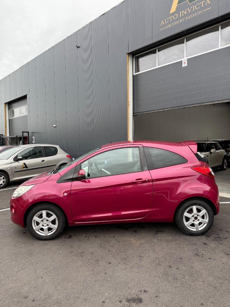 Ford KA 1.2 - titanium - airco