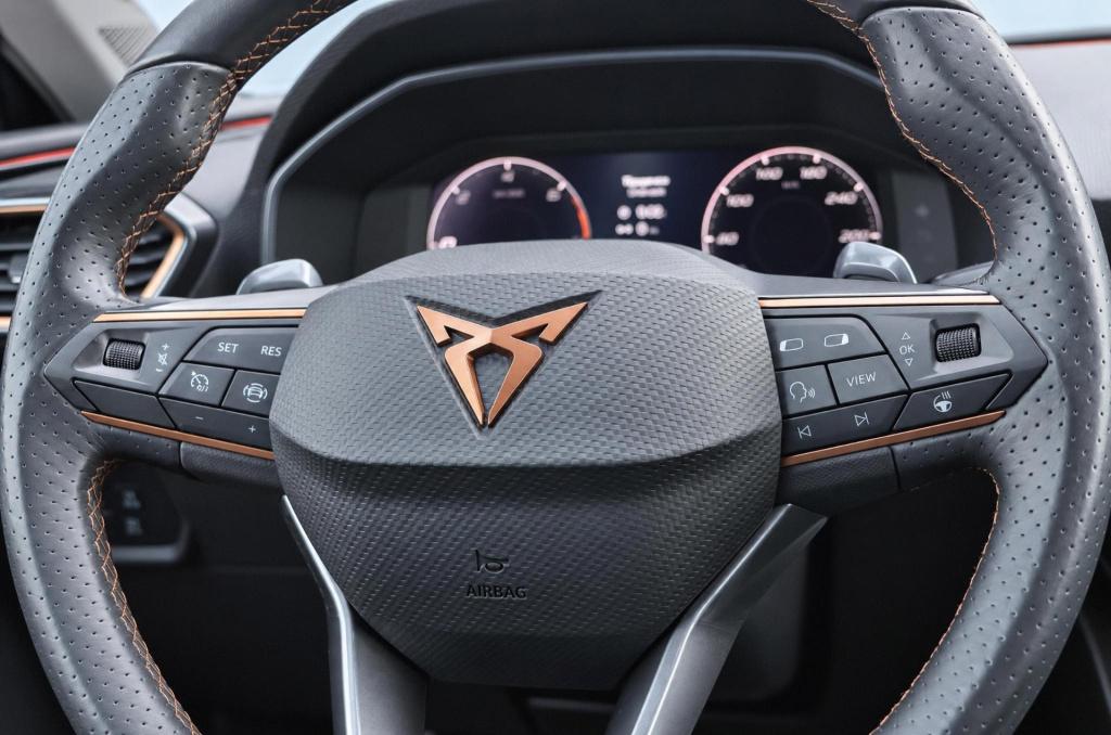 Cupra Leon Sportstourer 1.4 e-hybrid business 204pk dsg6