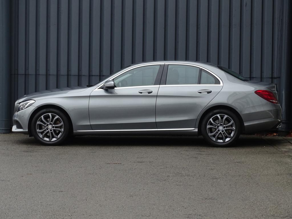 Mercedes-Benz C-Klasse 180 lease edition | led | camera | stoelverwarming