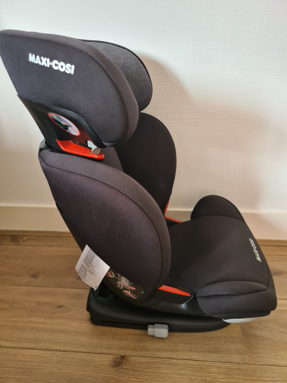 Maxi-Cosi Rodifix Airprotect  Is alleen gebruikt voor kleinkind