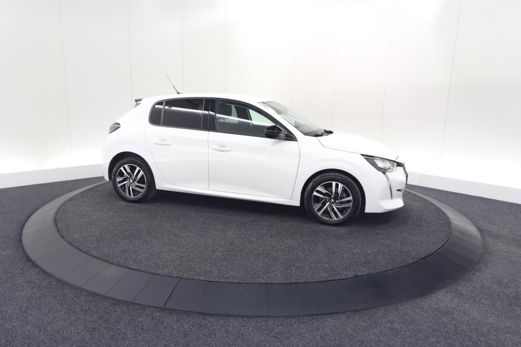 Peugeot 208 puretech 100 allure pack | camera | apple carplay | stoelverwar