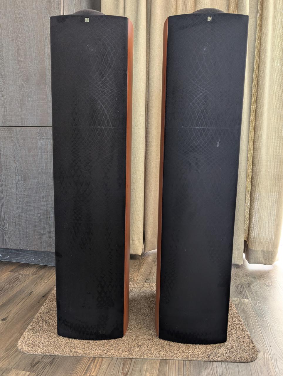 Kef speakerset