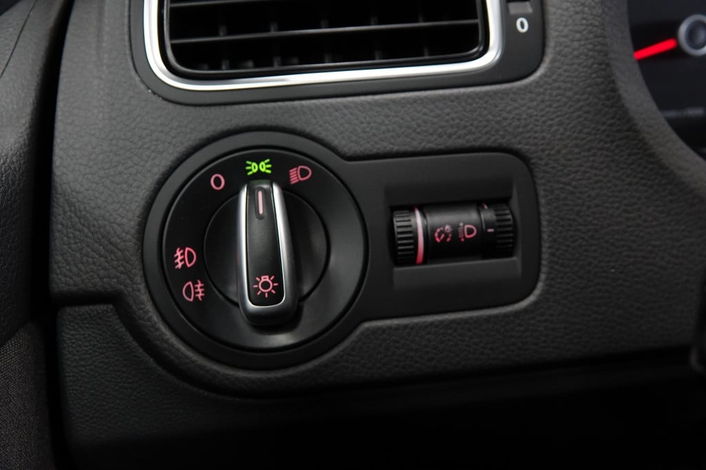 Volkswagen Polo r-line 1.2 tsi | lesauto |