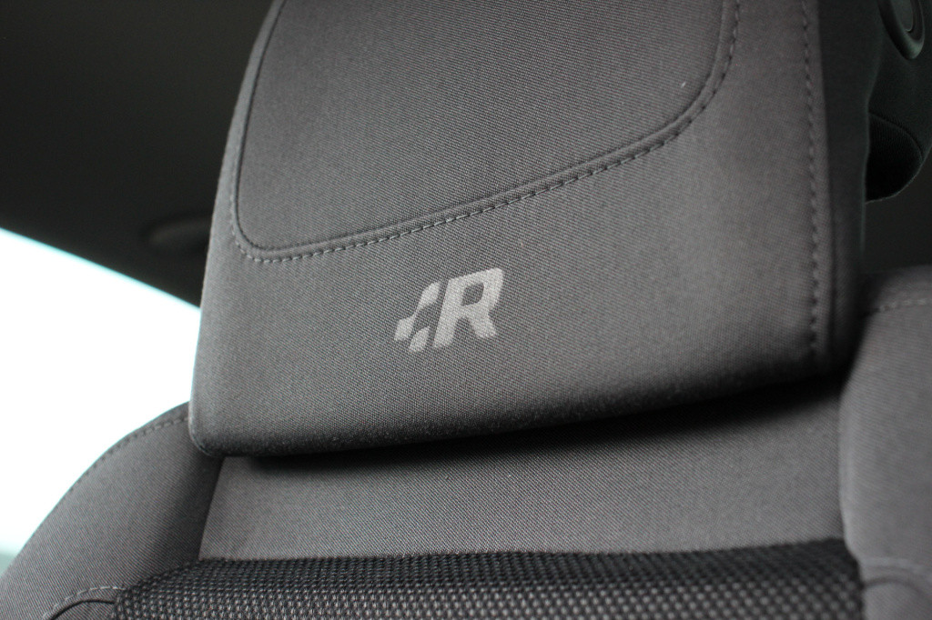 Volkswagen Golf 3.2 r32 | navi | xenon | dsg | 250pk | youngtimer