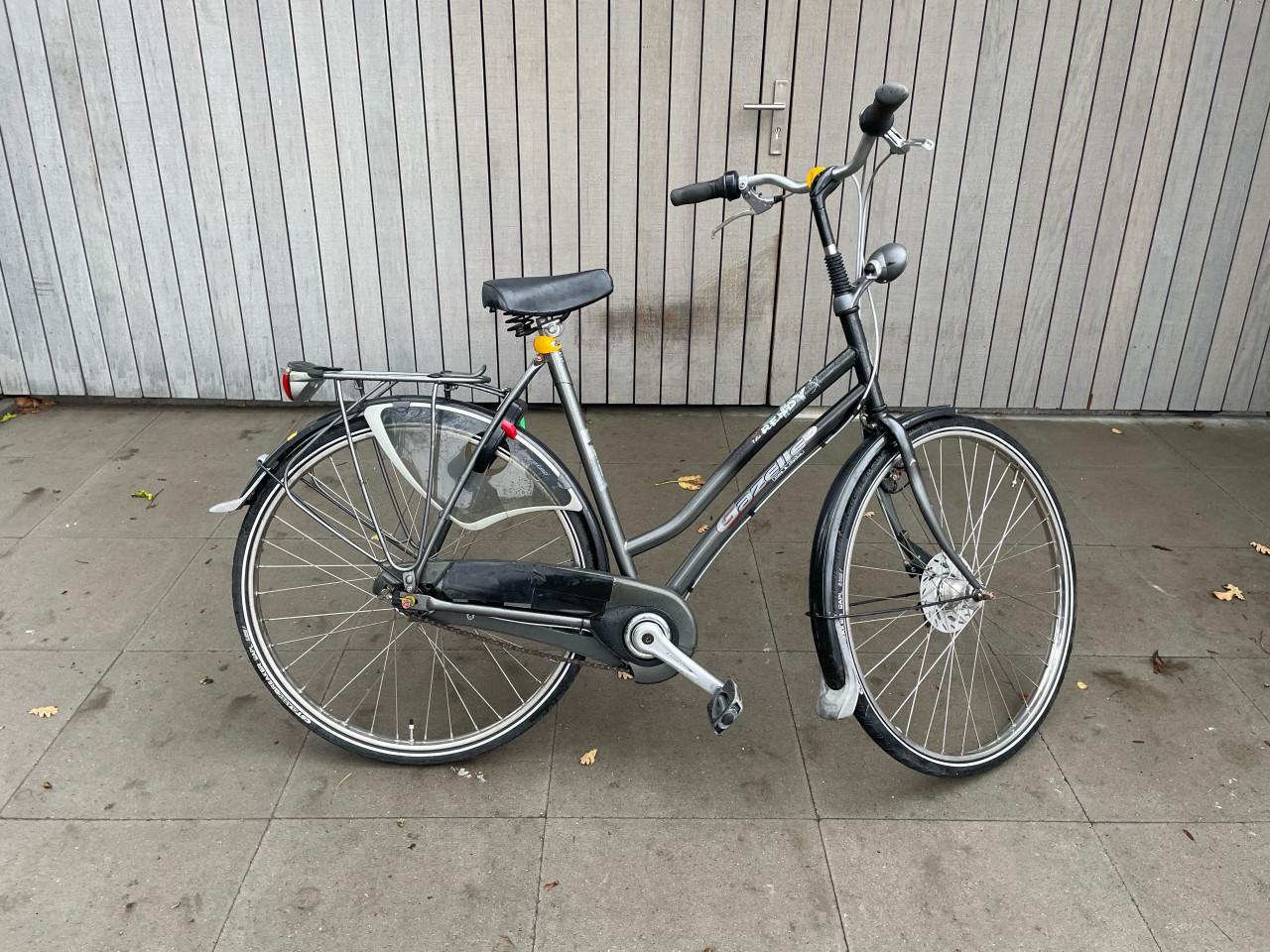 Damesfiets/ stationsfiets.