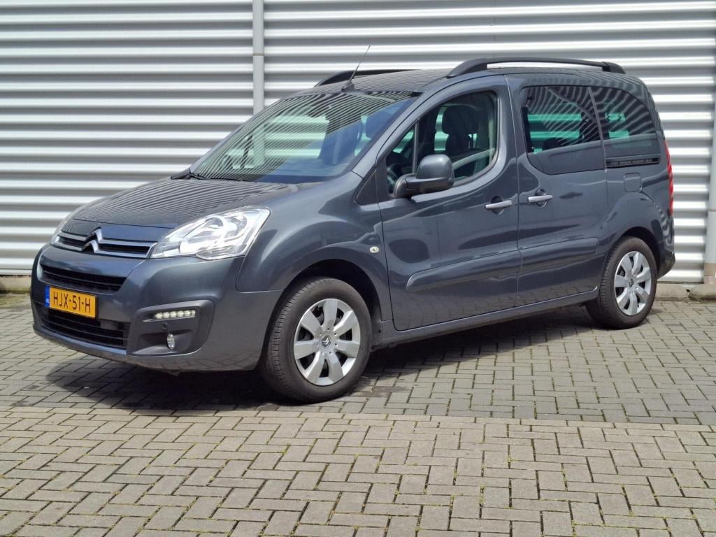 Citroen Berlingo multispace feel 110 nav/cam/trekhaak
