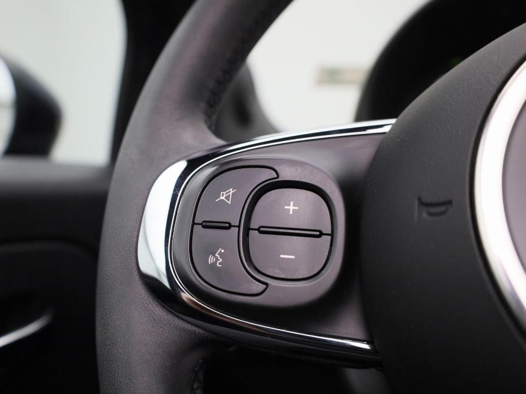 Fiat 500 C 1.0 hybrid red fiat 500 c 1.0 hybrid red