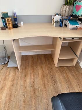 Bureau – ideaal voor studeren of thuiswerken!
