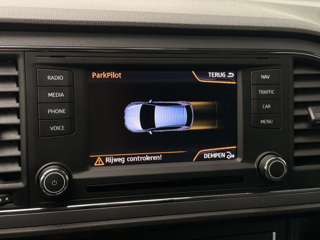 Seat Leon 2.0 tdi fr | led | navi | cruise | dab | stoelverwarming | blueto