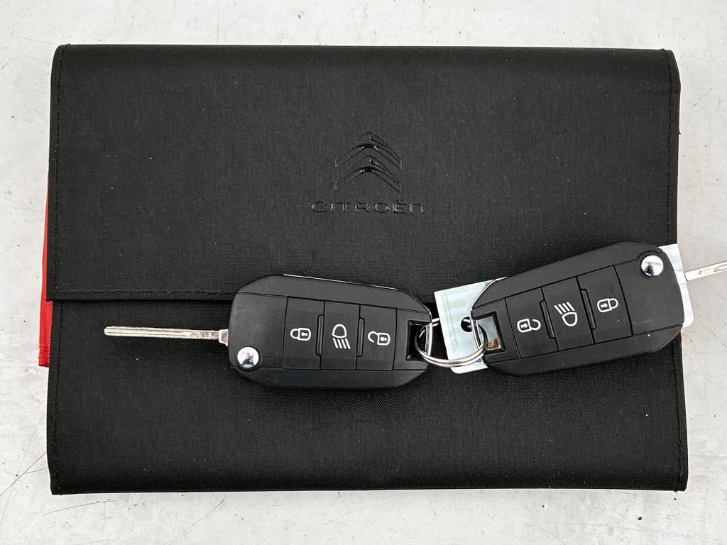 Citroen C3 Aircross 110 pk shine | rijklaar | trekhaak |