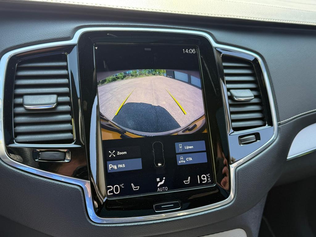 Volvo XC90 2.0 t8 twin engine awd r-design