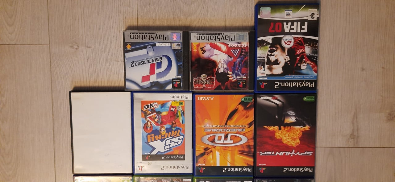 Xbox 360 games en ps1 en ps2 15 stuks voor maar 25 euro