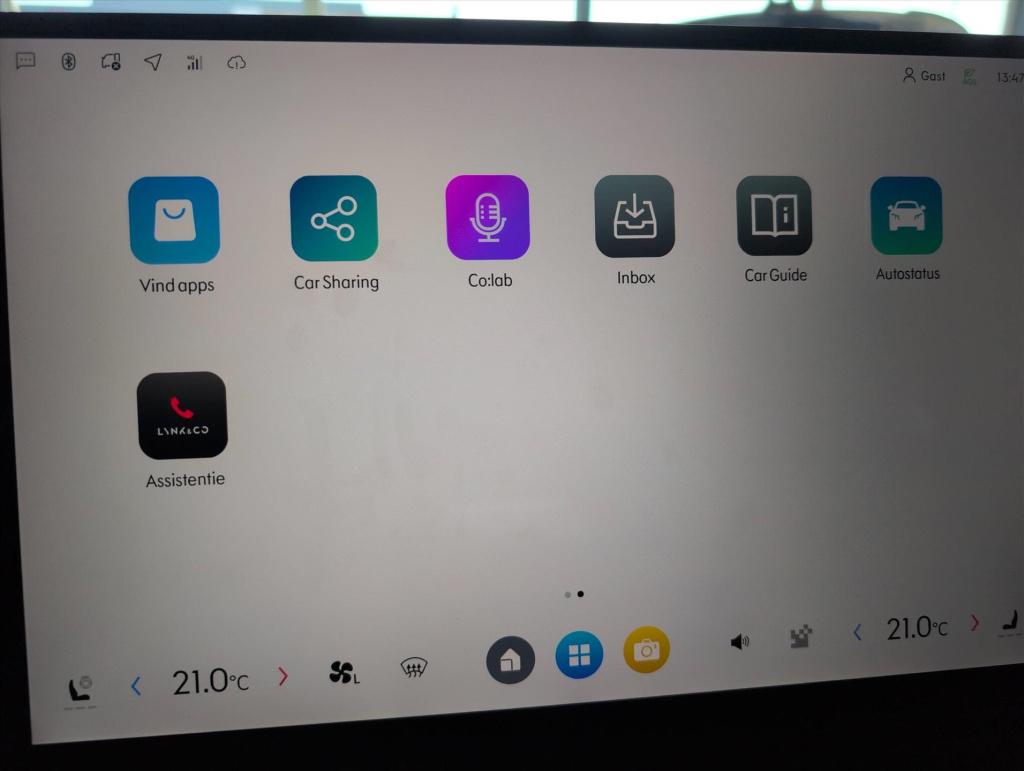Lynk & Co 01 1.5 276pk phev more | pano | carplay | leer