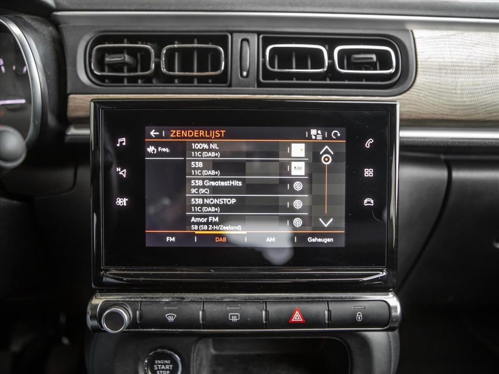 Citroen C3 1.2 puretech 83pk shine | navigatie | apple carplay & android au