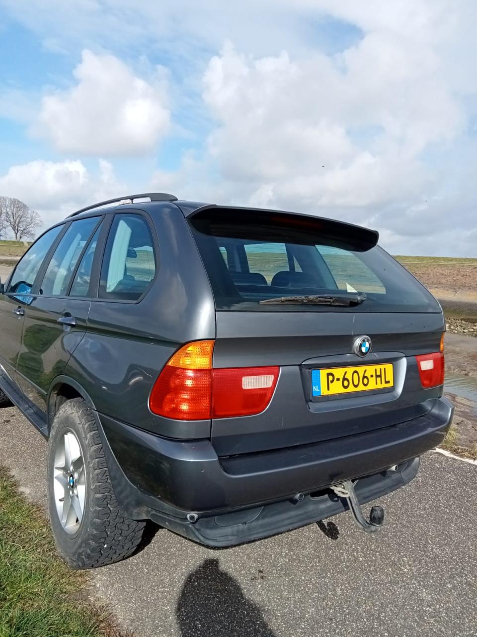 BMW X-5 3.0d handgeschakeld! Origineel NL auto. Met bijzonder historie